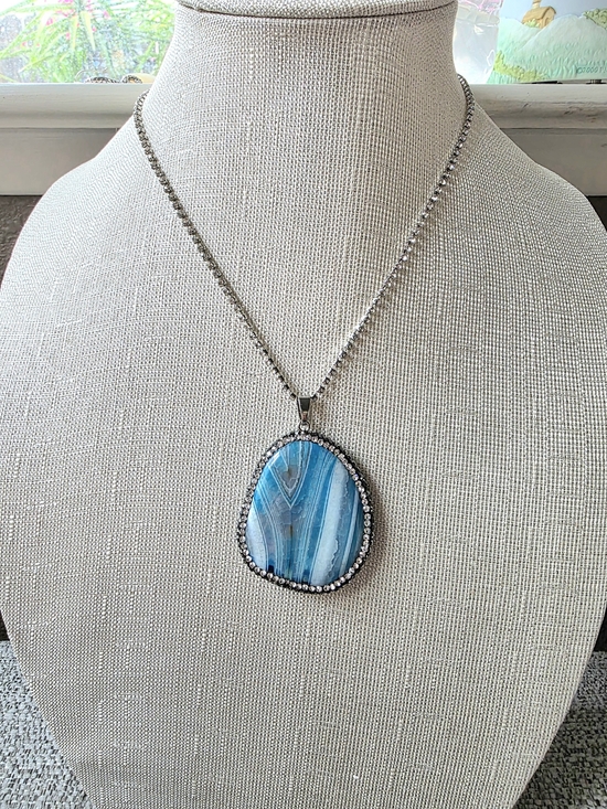 Jewelry - Large Blue Agate Slice Pendant Necklace, 17-19" Silver Boho Jewelry
